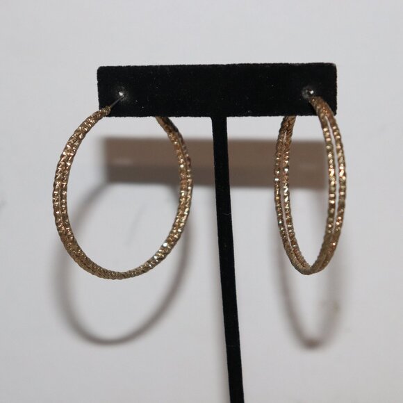 Beautiful double gold hoop earrings 1.75" - Picture 1 of 4